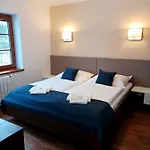 アパート Apartmanovy Dum Michael リポヴァー・ラーズニェ