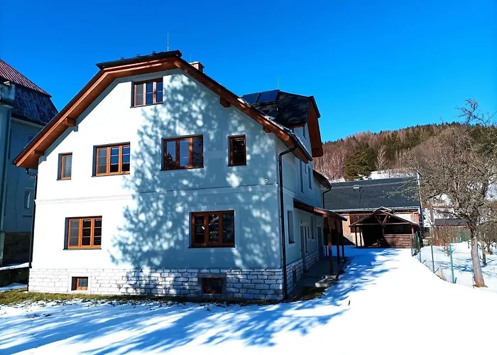 شقة Apartmanovy Dum Michael *